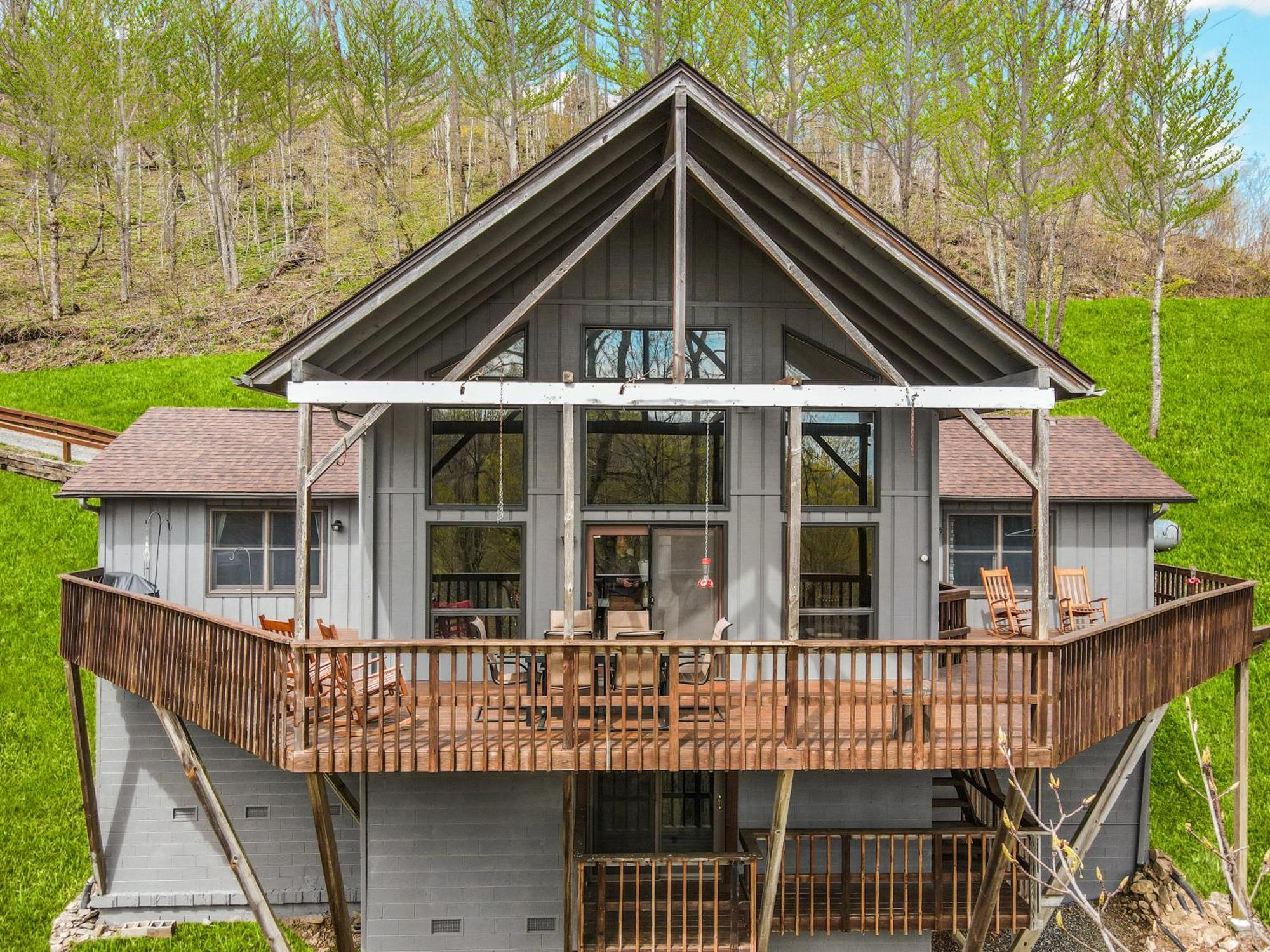 Wolf Ridge Retreat Villa Swiss Exterior foto
